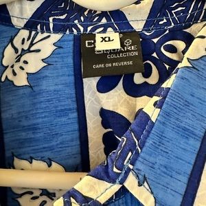 Men’s dress/casual button down shirt